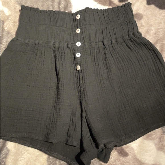 Pants - Black High-Waisted Women's Shorts